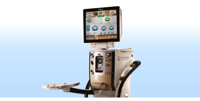 CENTURION Vision System with an ACTIVE SENTRY Handpiece in front of a light-blue background.