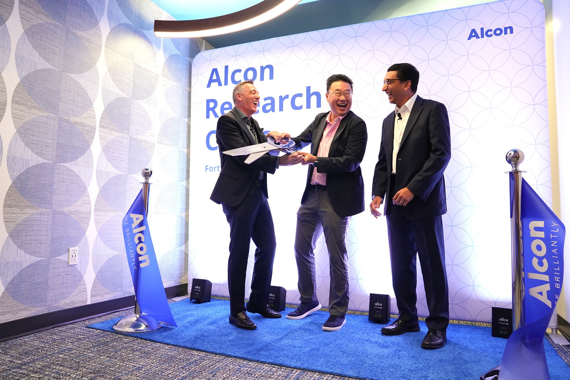 Ribbon cutting ceremony for Alcon Research Clinic