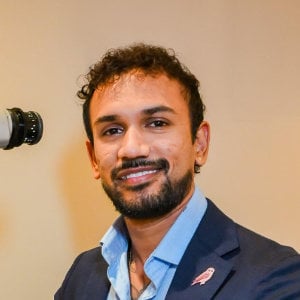 Dr. Shon Prasad, AU 